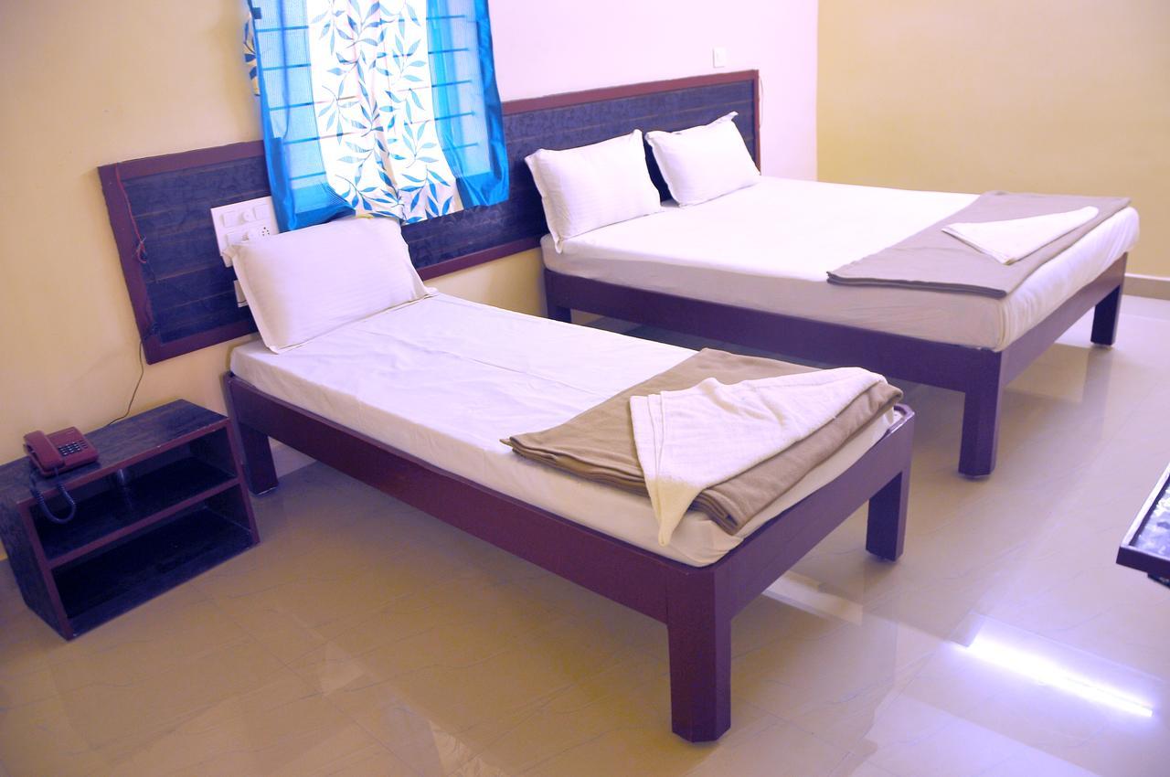 Ksr Grands Hotel Tirupati Luaran gambar