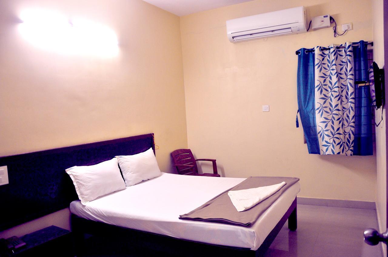 Ksr Grands Hotel Tirupati Luaran gambar